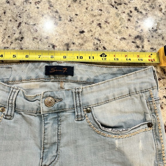Seven 7 Boho Western Embroidered Whipstitch Capris Crop Pants Light Wash Jeans 8 - Picture 4 of 9